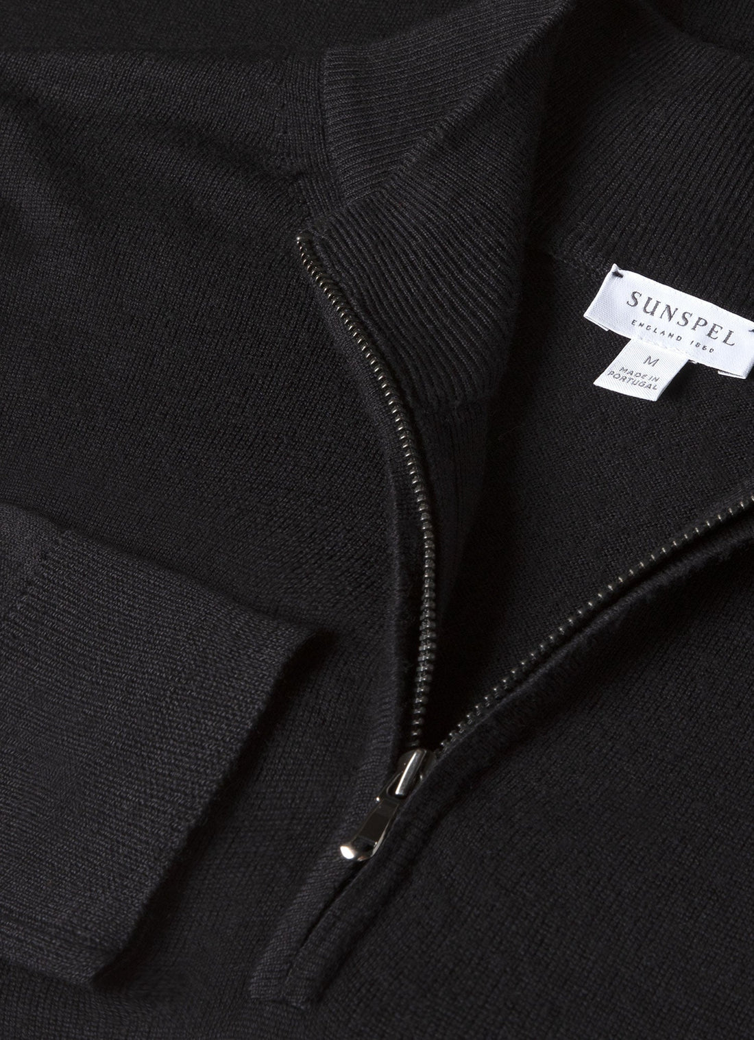 Men's Extra-Fine Merino Zip Neck in Black