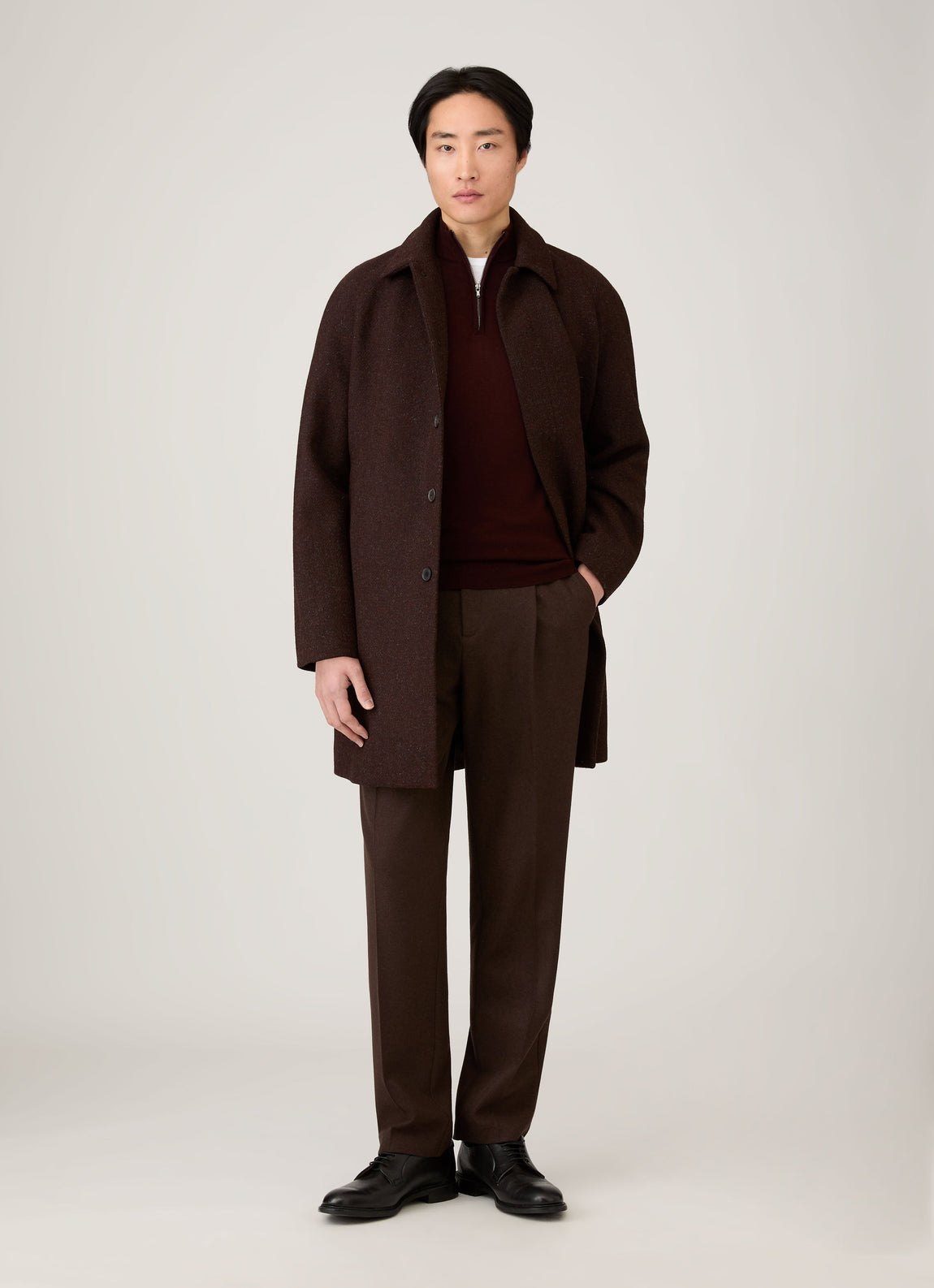 Men's Extra-Fine Merino Half Zip Jumper in Bakelite
