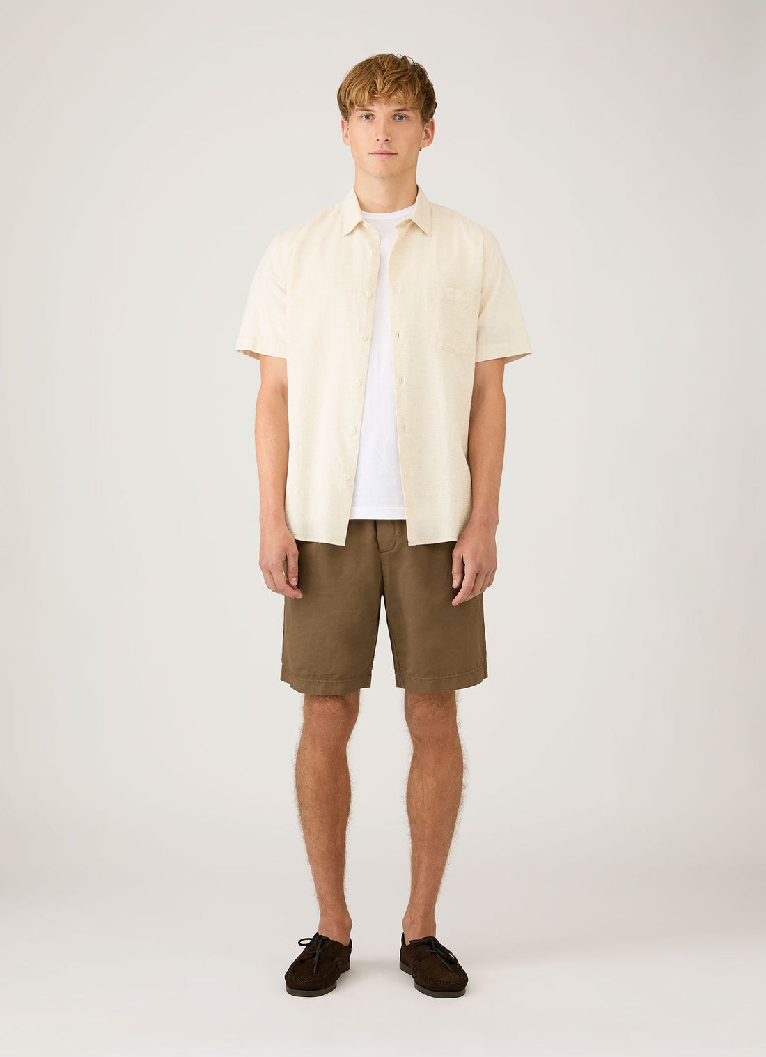 Men's Cotton Linen Drawstring Shorts in Dark Cedar