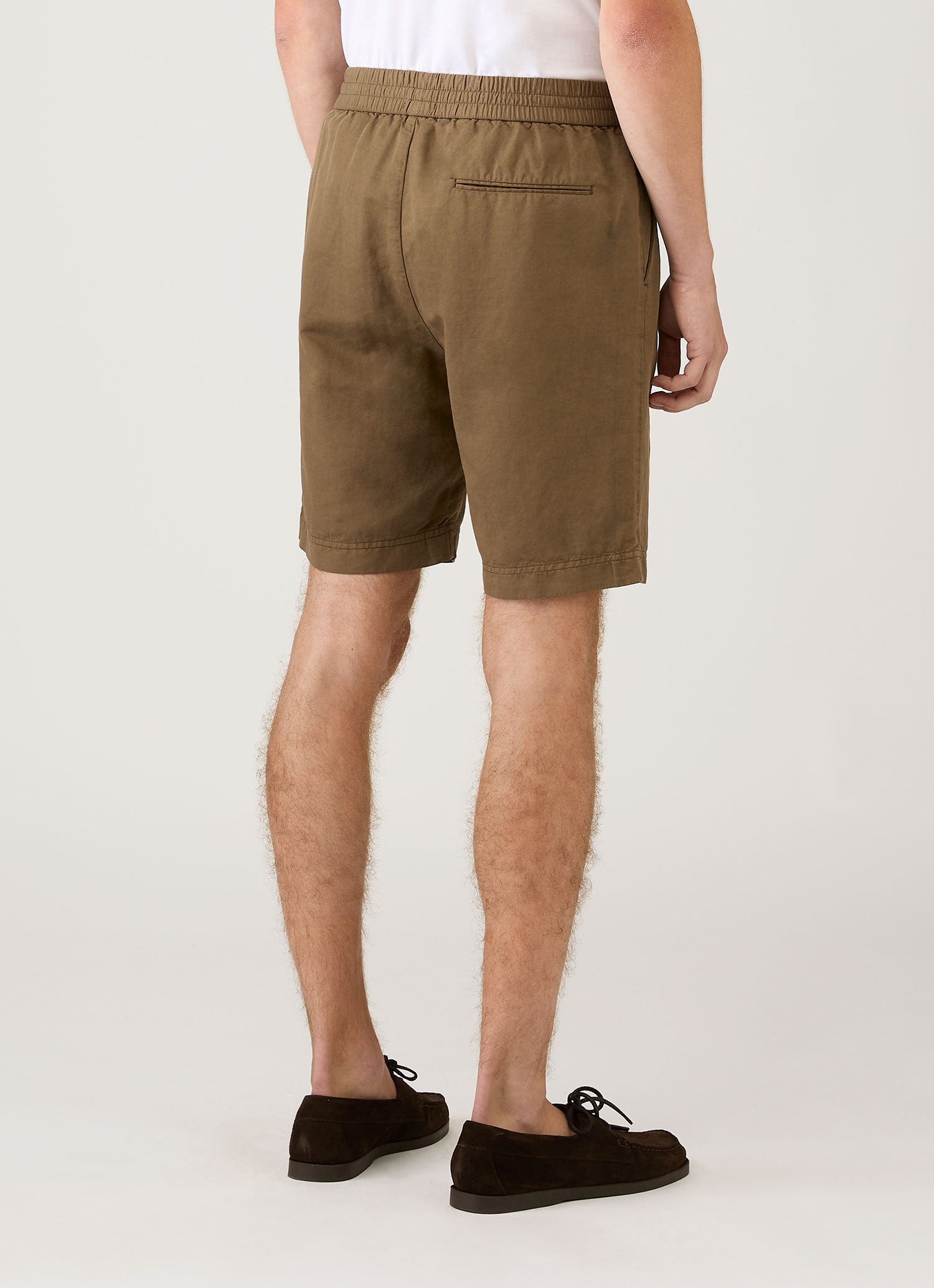 Men's Cotton Linen Drawstring Shorts in Dark Cedar