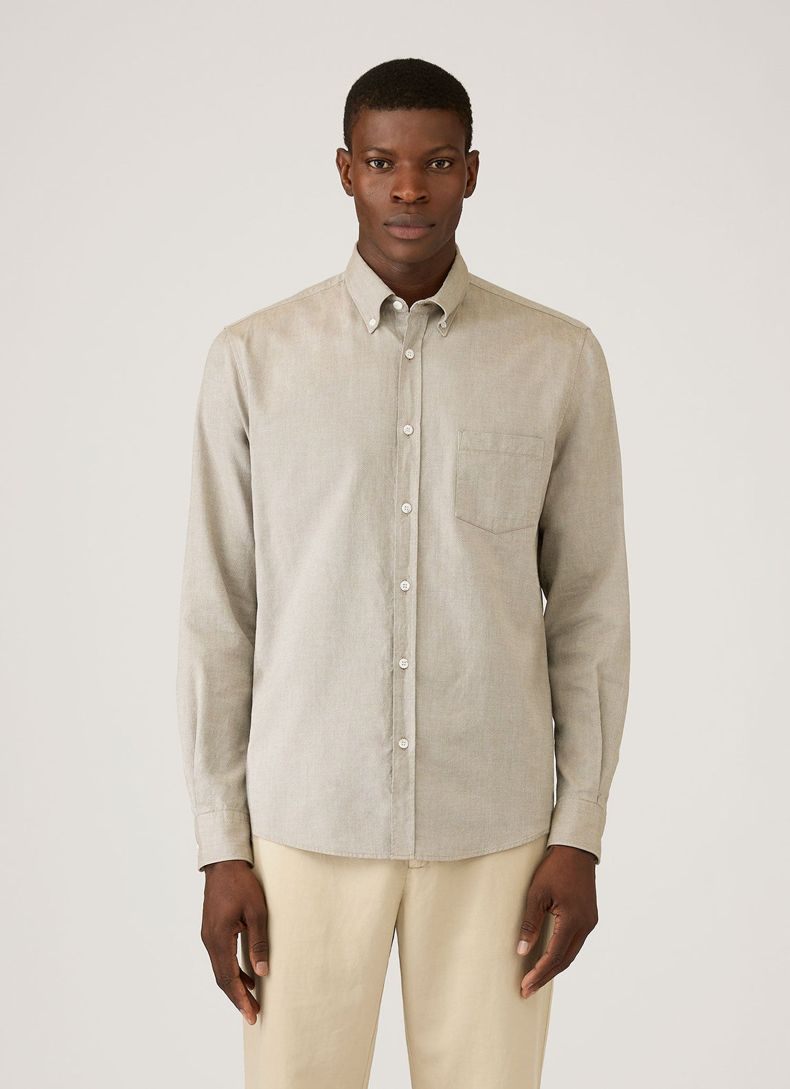 Men's Button Down Oxford Shirt in Light Khaki