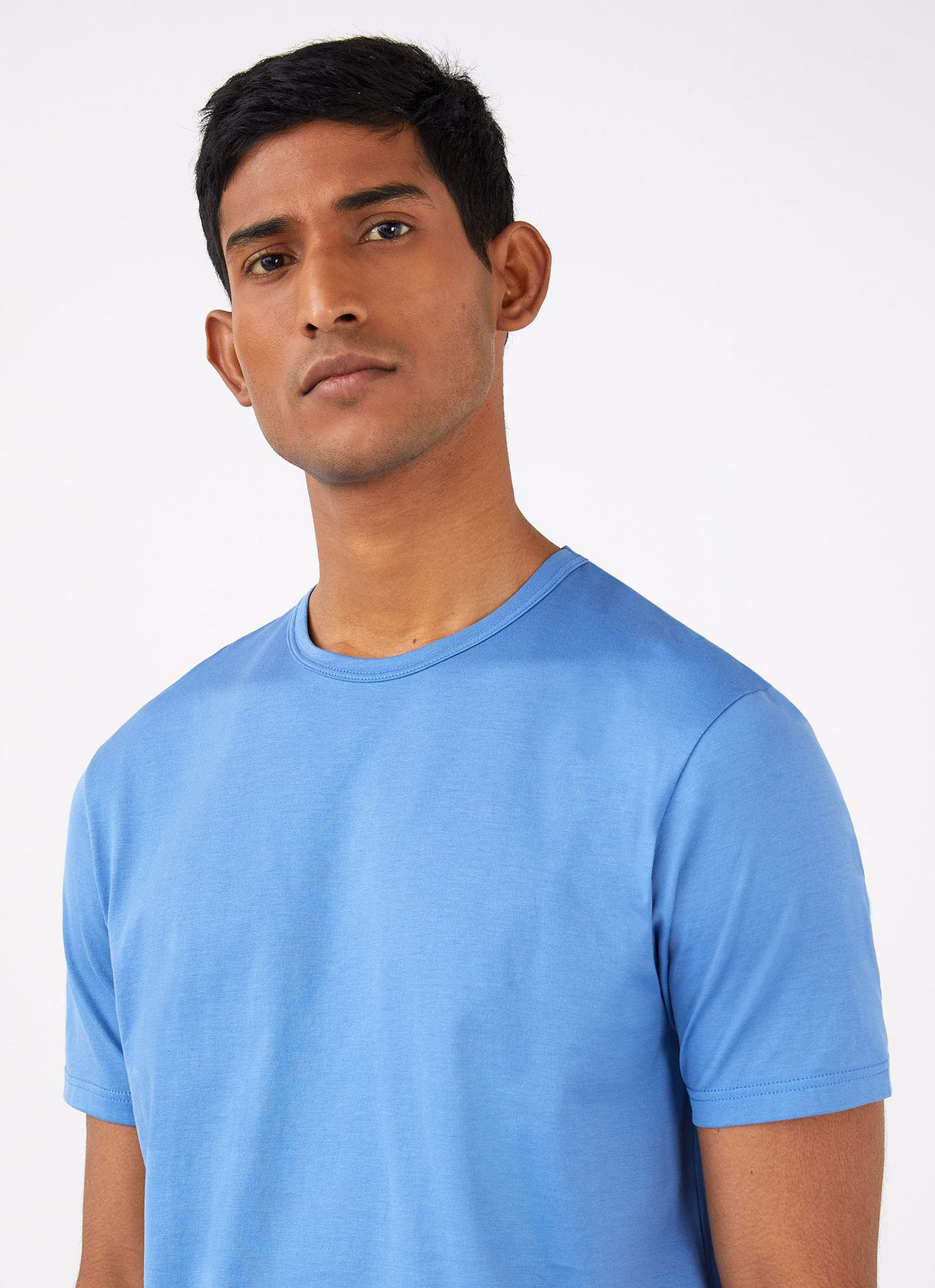 Men's Classic T-shirt in Lake Blue