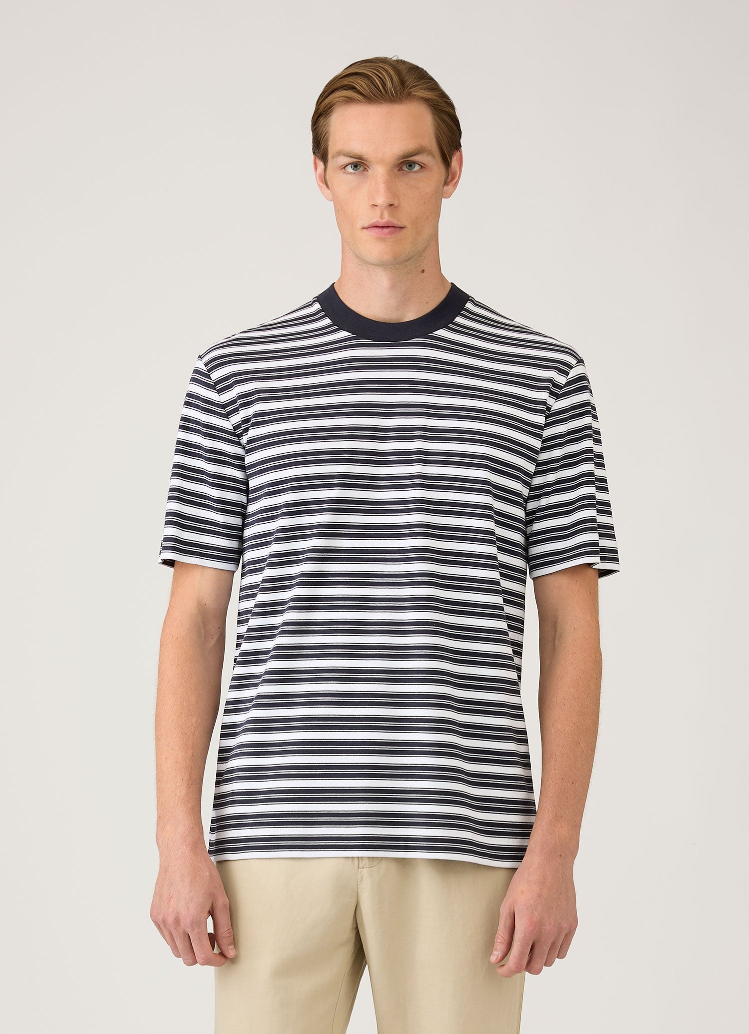 Men's Relaxed Fit Heavyweight T-shirt in White/Navy