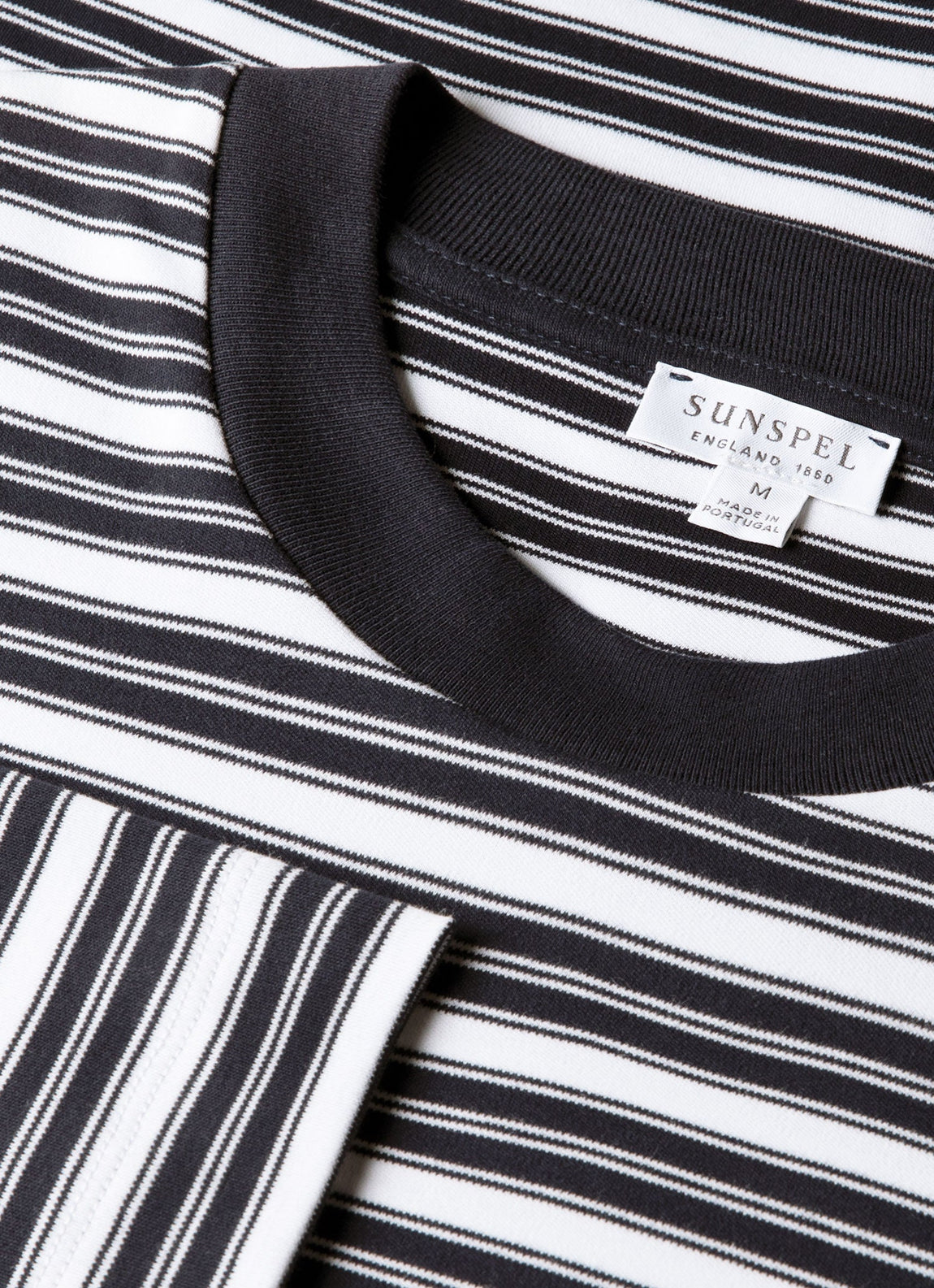 Men's Long Sleeve Heavyweight T-shirt in White/Navy