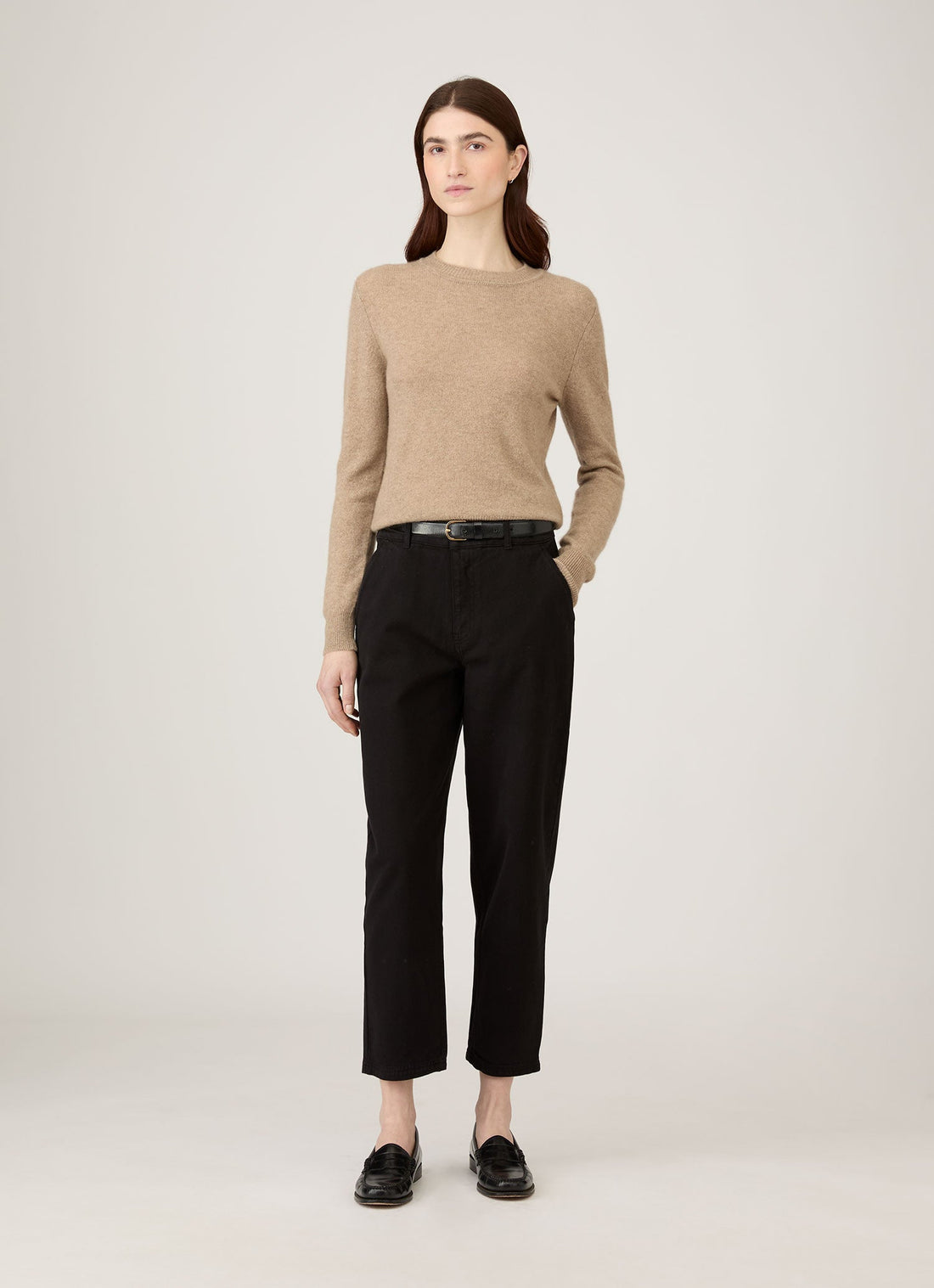 Women's Cotton Tapered Trouser in Black
