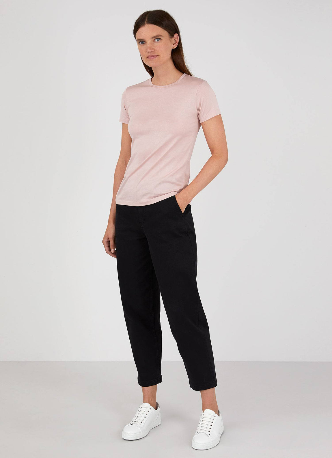 Women's Classic T-shirt in Shell Pink