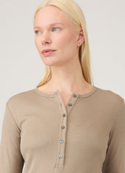 Women's Ribbed Henley in Mink
