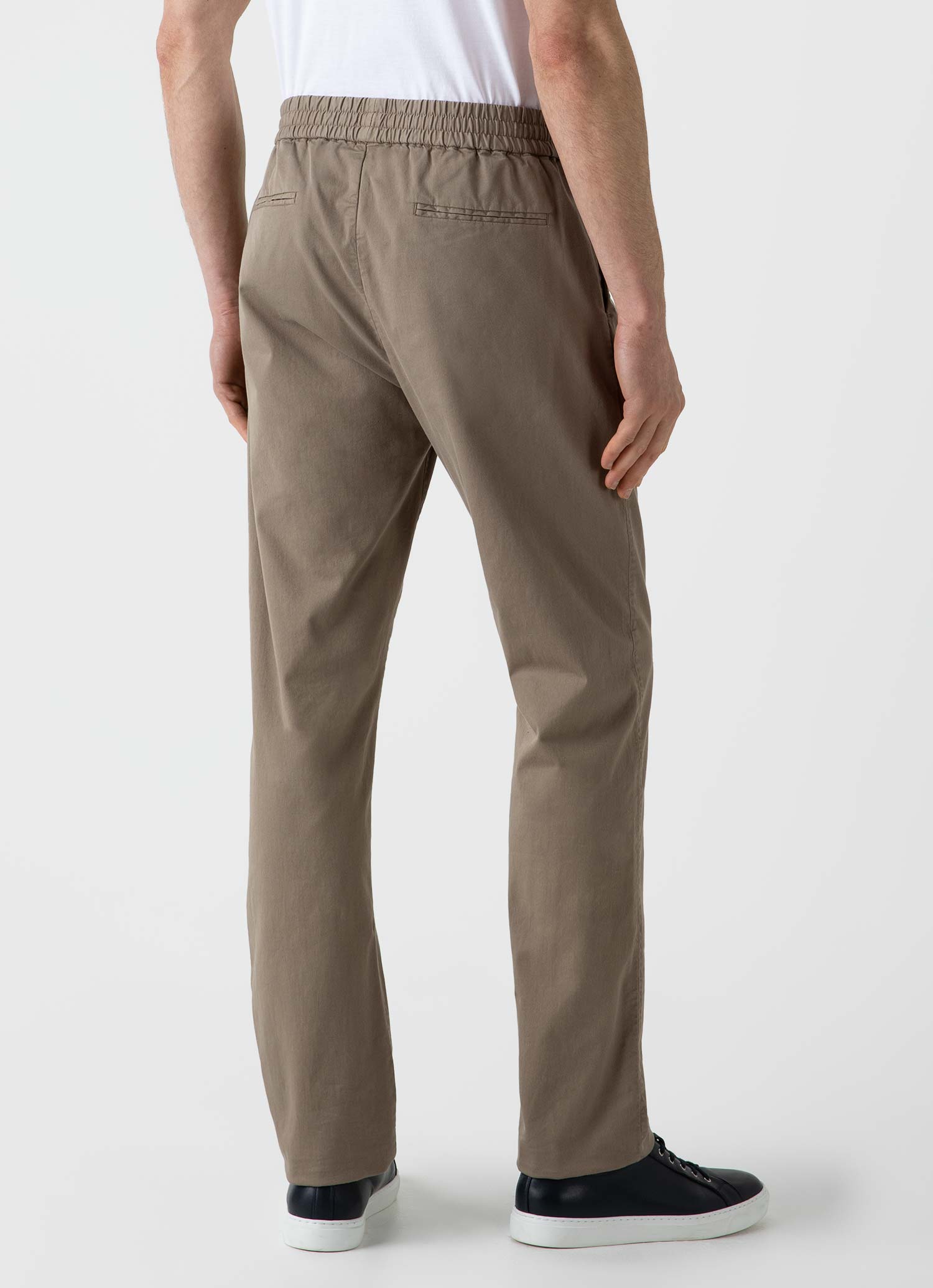 Men's Twill Drawstring Trouser in Dark Stone