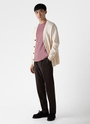 Men's Classic T-shirt in Vintage Pink