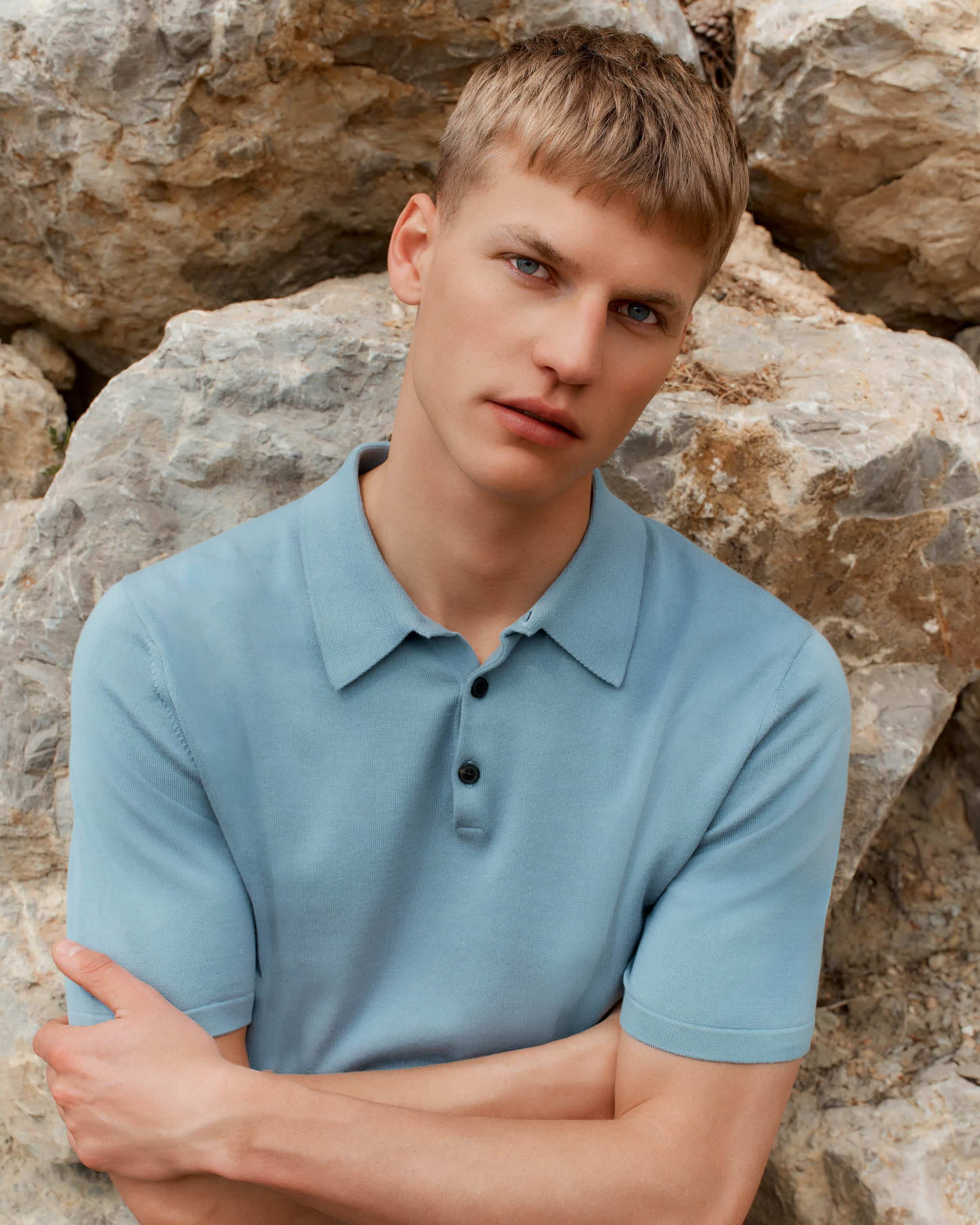 Men's Textured Jersey Polo Shirt in Midnight Navy | Sunspel