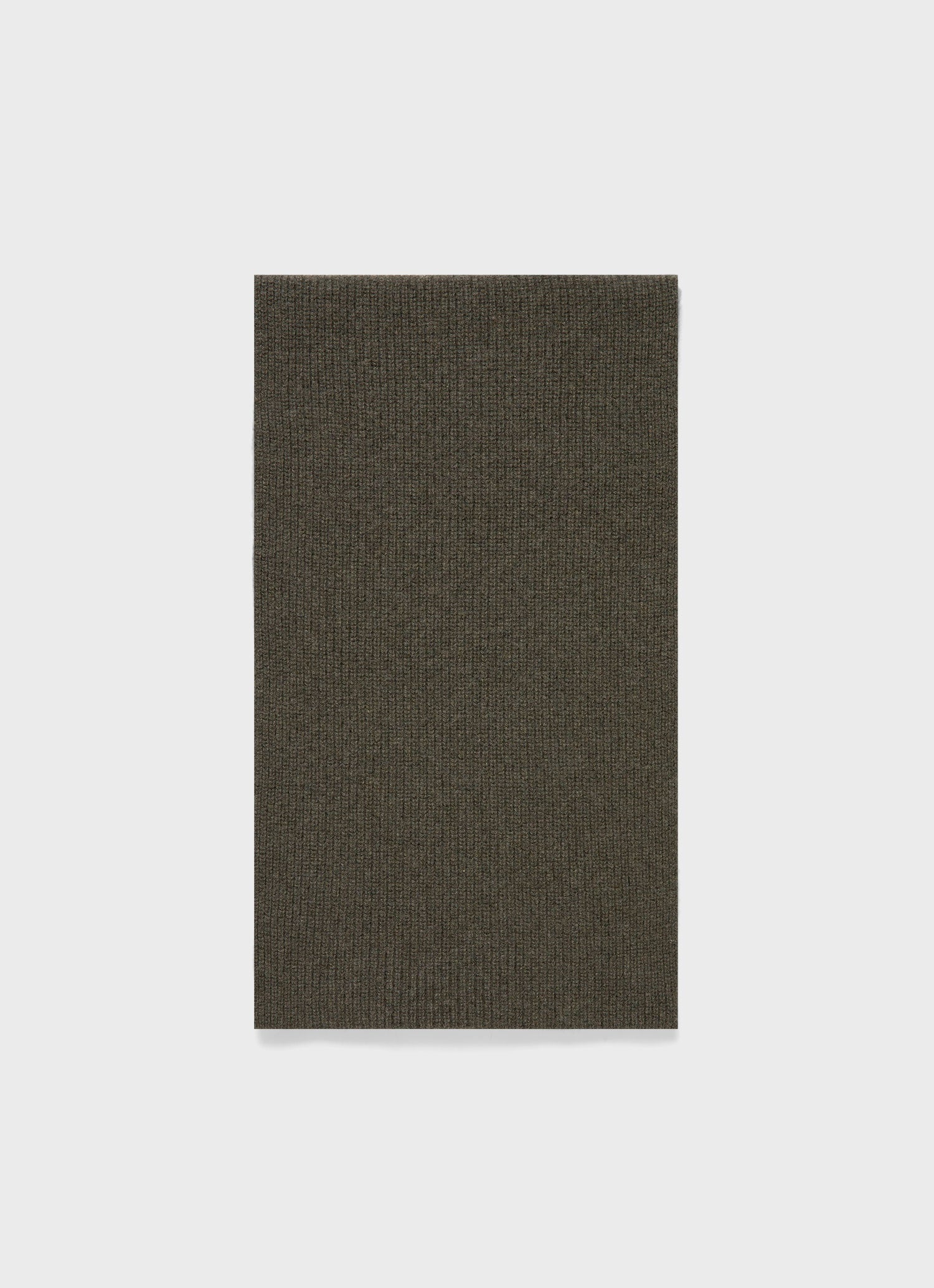 Cashmere Ribbed Scarf in Dark Moss