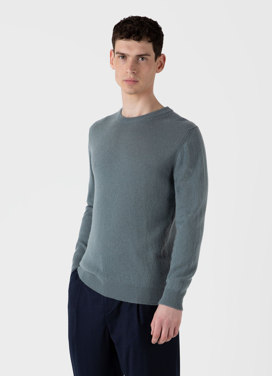 Men's Cashmere Crew Neck Jumper in Smoke Green