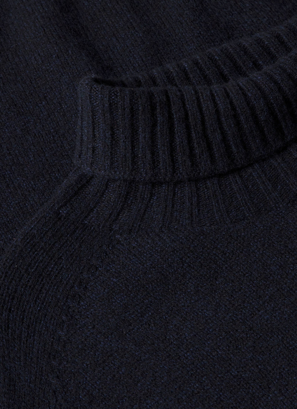 Men's Lambswool Roll Neck in Dark Navy Mouline