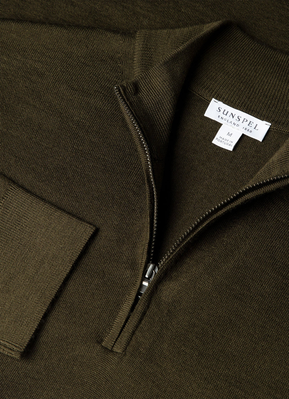 Men's Extra-Fine Merino Half Zip Jumper in Loden Green