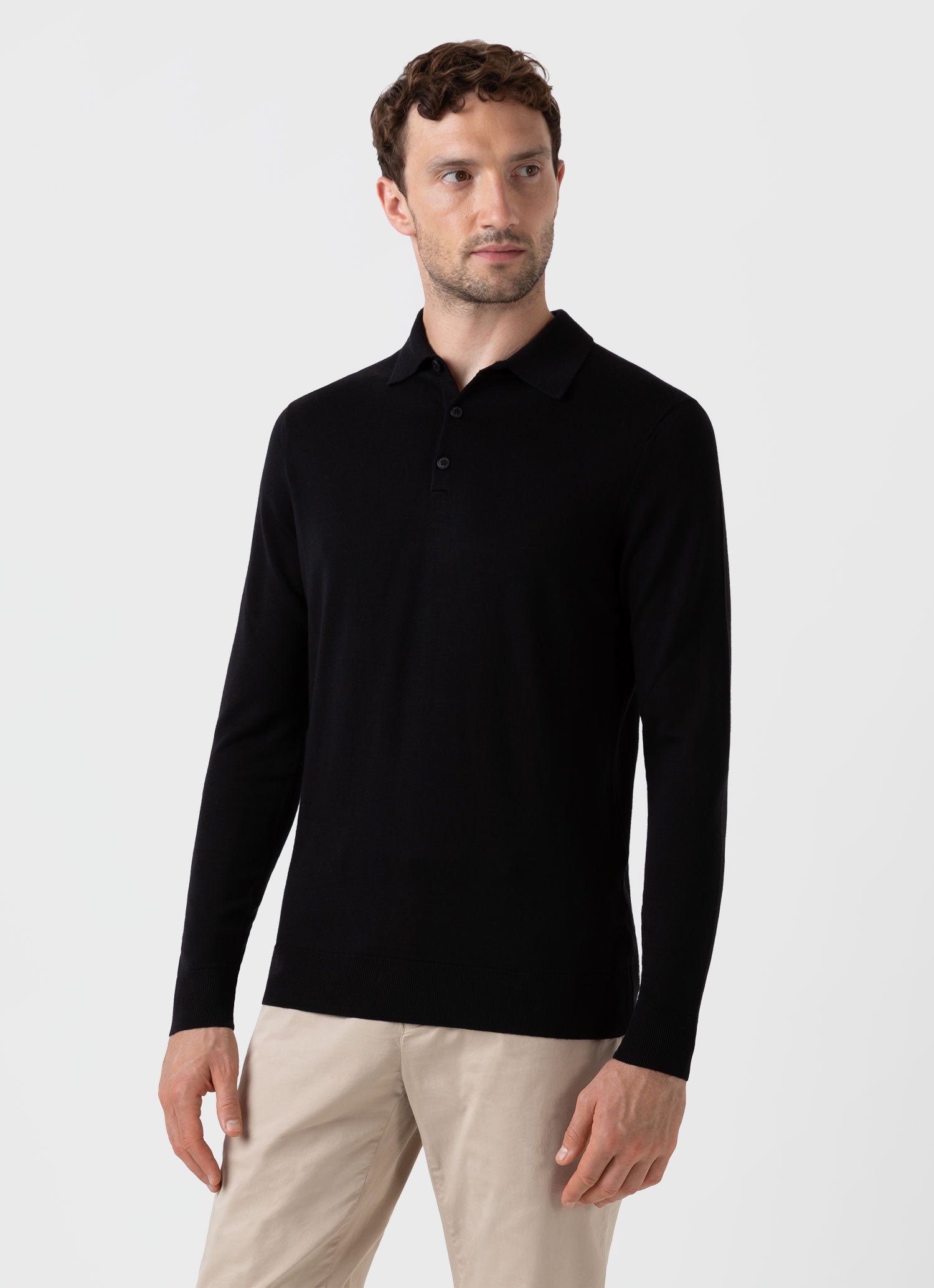 Men's Extra-Fine Merino Polo Shirt in Black | Sunspel