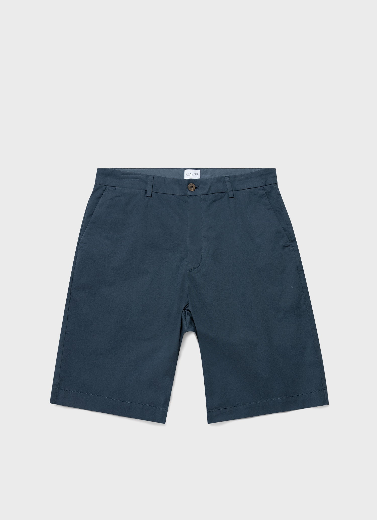 Men's Stretch Cotton Twill Chino Shorts in Shale Blue | Sunspel