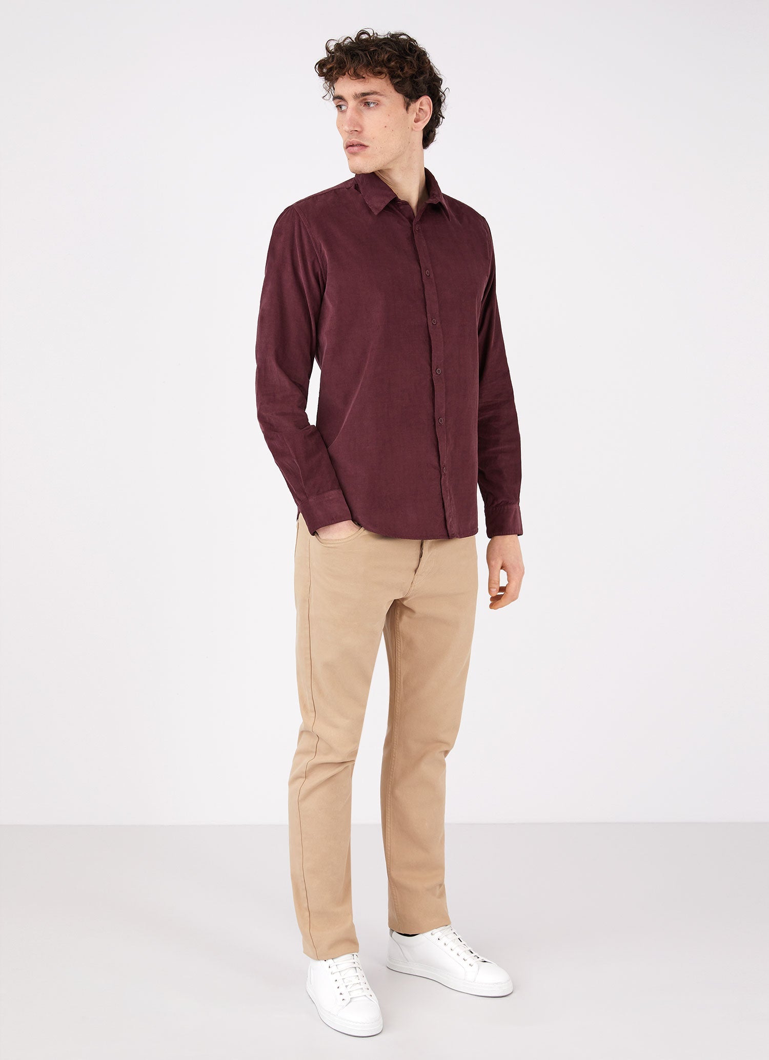 Men's Fine Cord Shirt in Port