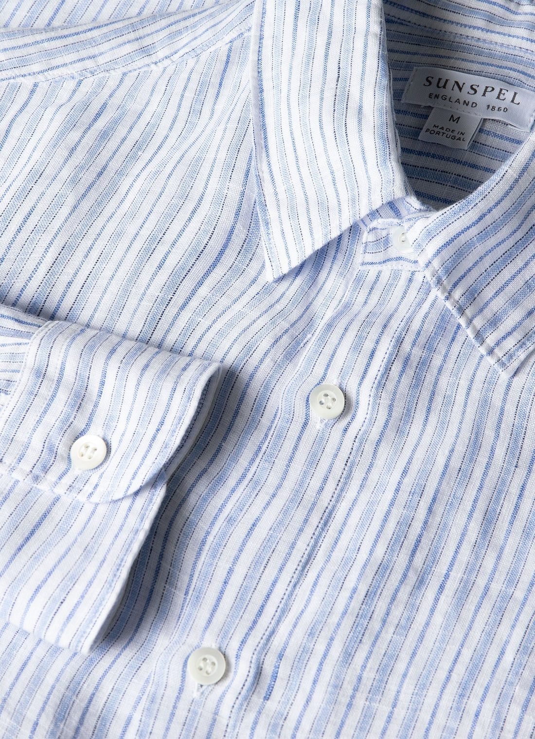 Men's Linen Shirt in Sky Blue/Navy