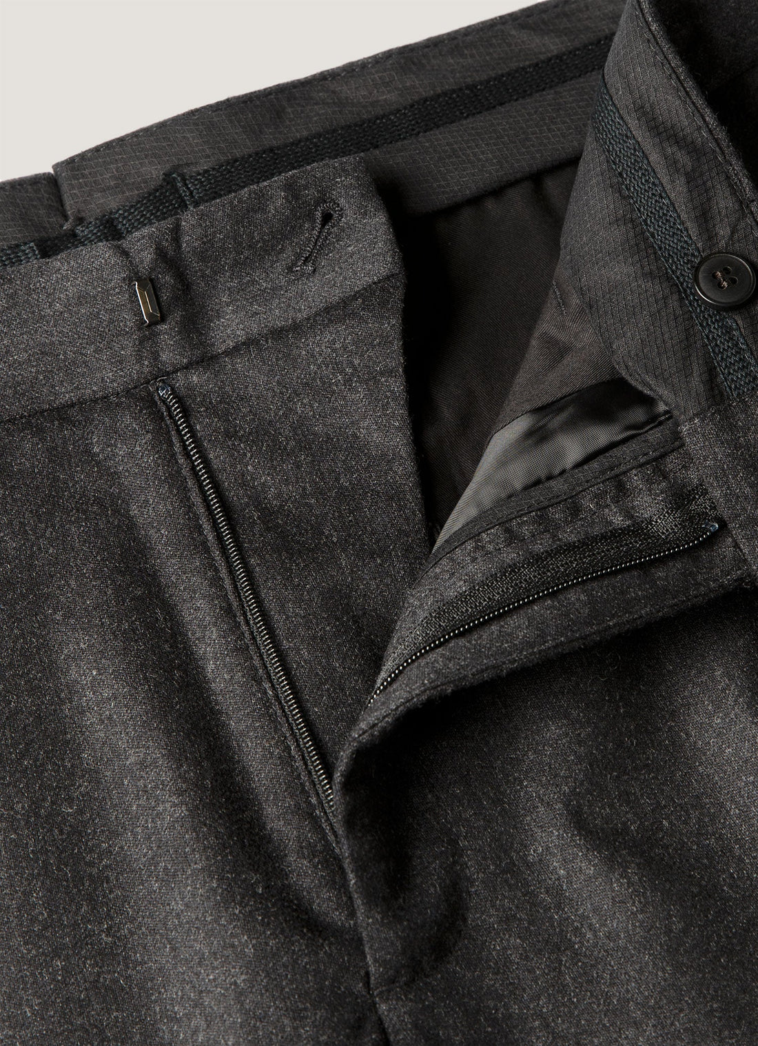Men's Wool Cashmere Flannel Trouser in Charcoal Melange