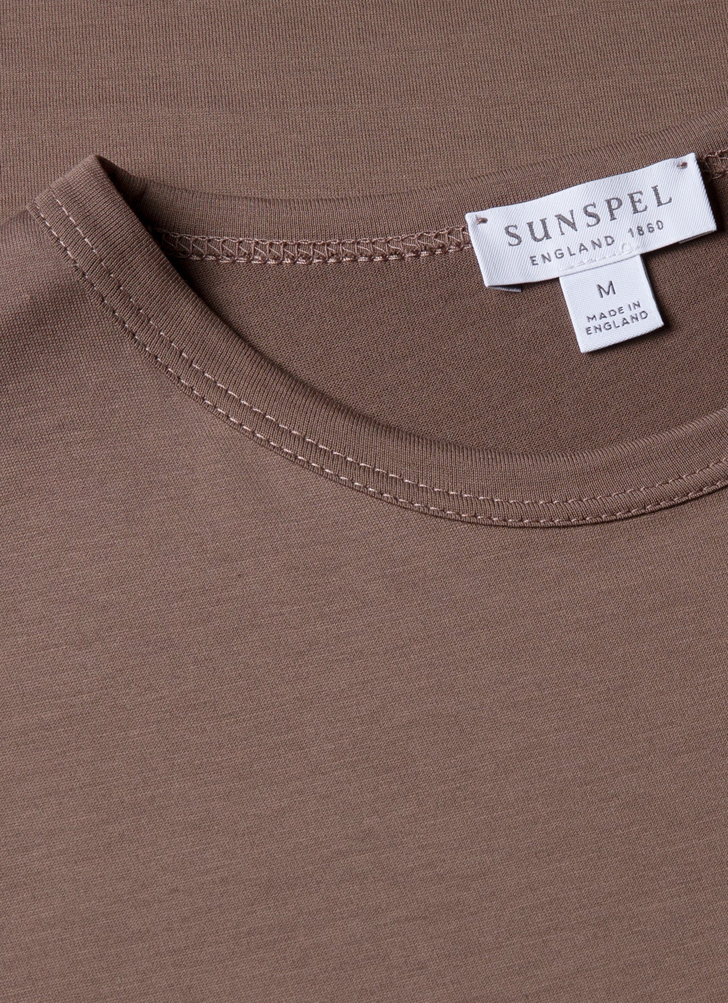 Men's Classic T-shirt in Walnut