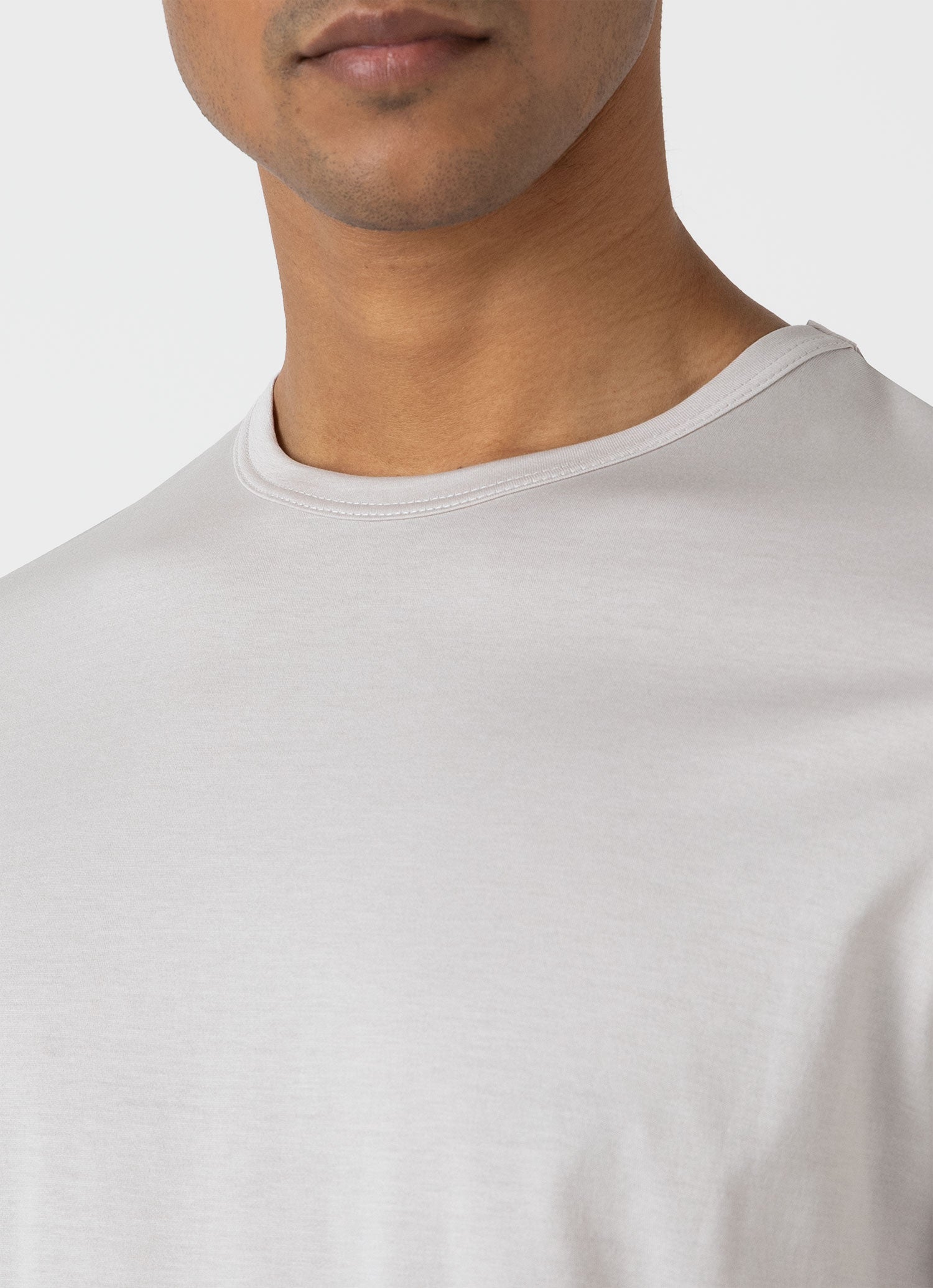 Men's Classic T-shirt in Putty