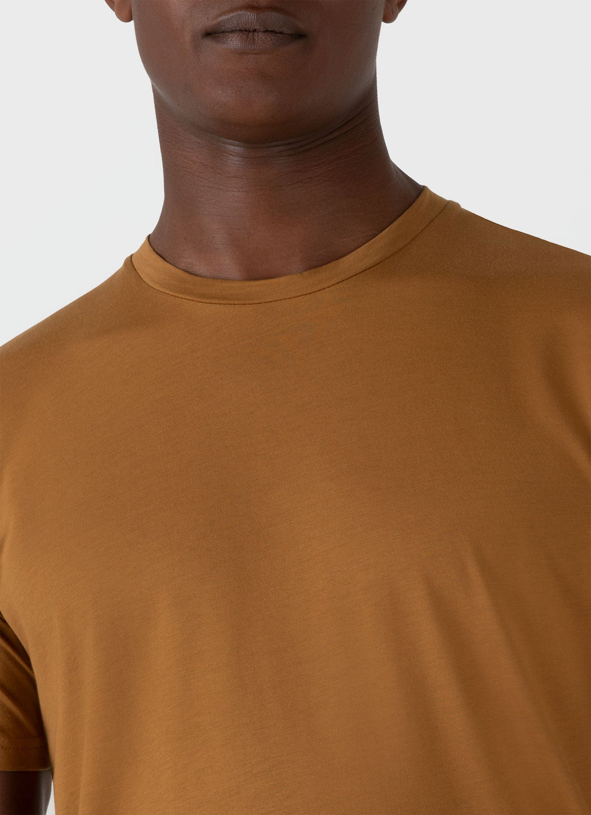 Men's Riviera Midweight T-shirt in Golden Brown