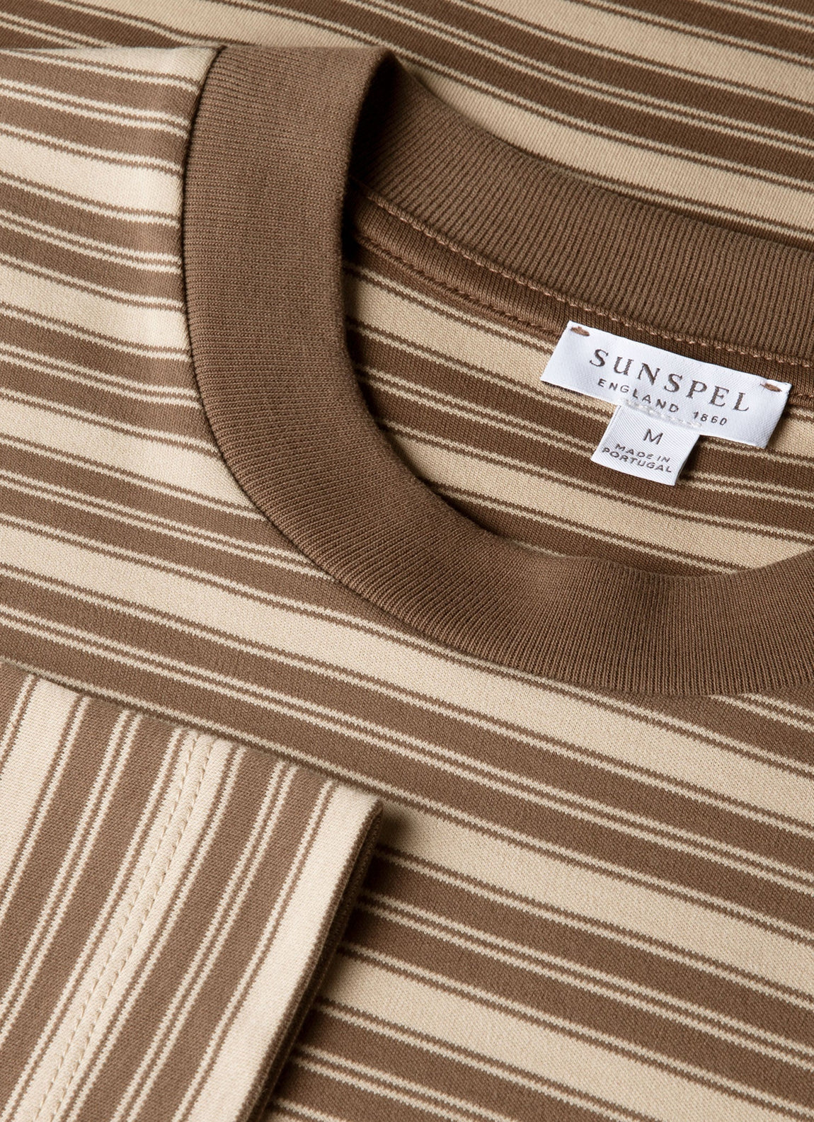 Men's Long Sleeve Heavyweight T-shirt in Hazelwood/Dark Cedar