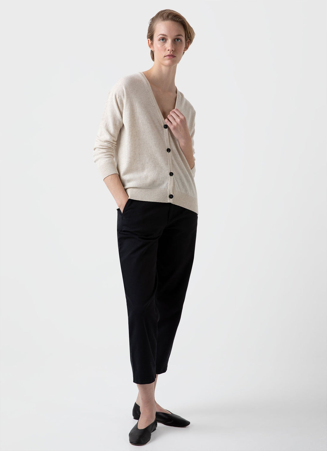 Women's Cashmere Cardigan in Natural Ecru