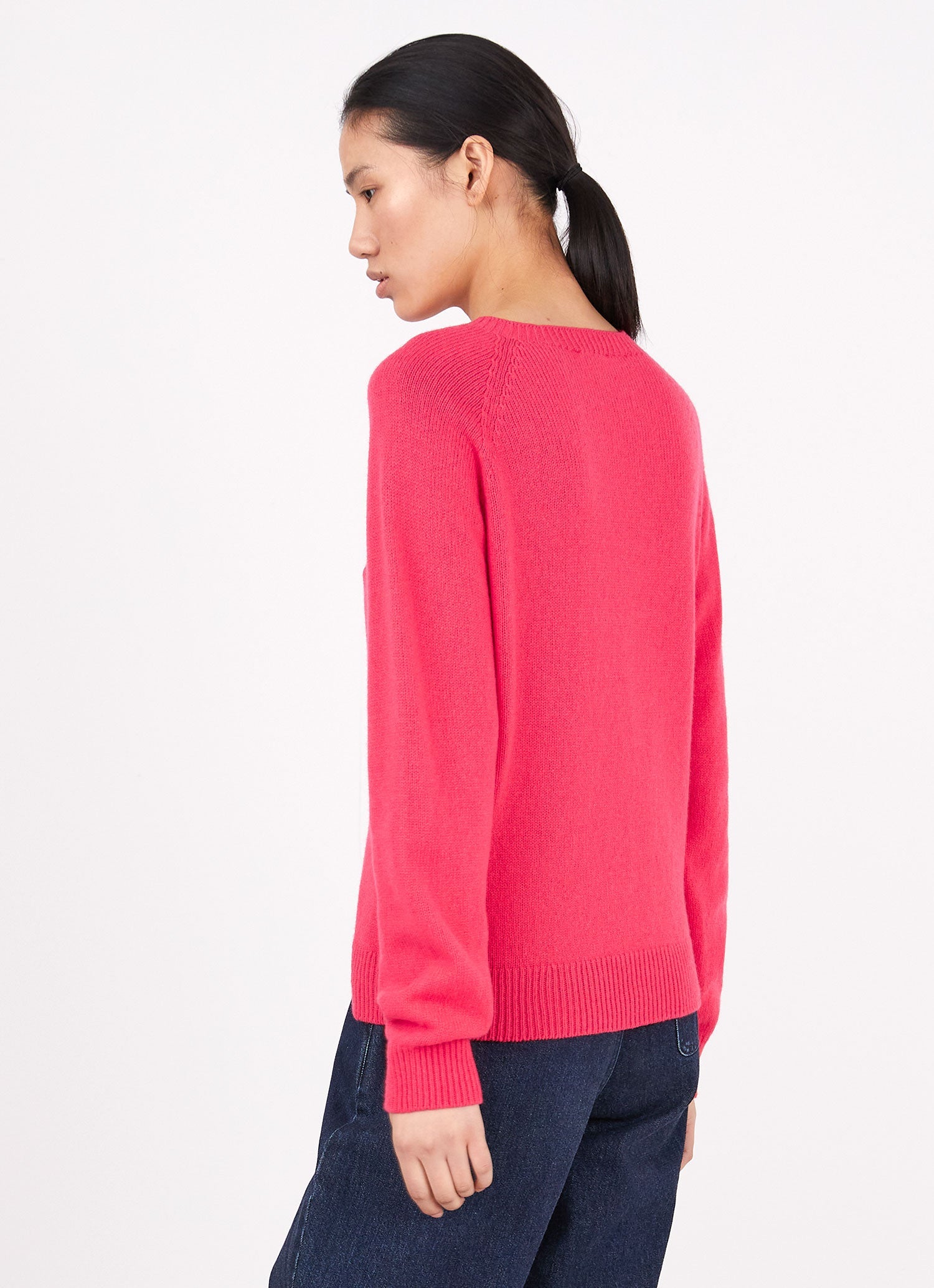 Women's Lambswool Crew Neck Jumper in Bright Pink