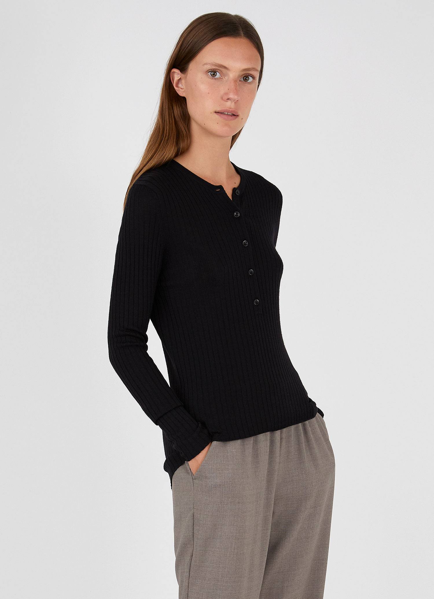 Women's Merino Silk Henley in Black