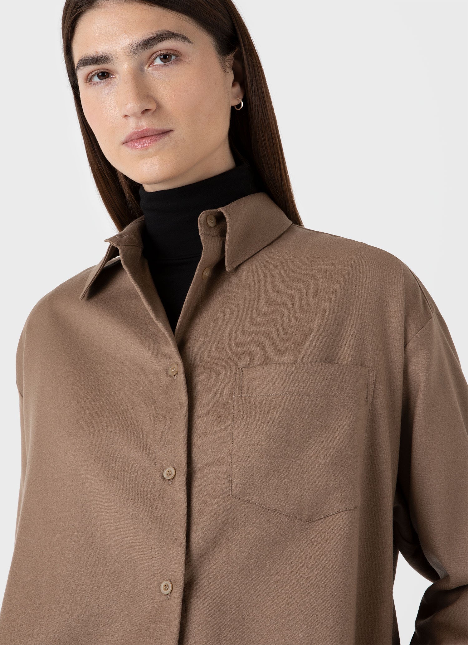 WAROBE（和ローブ） / TAN WA Y SHIRT（SIZE2） Women's Oversized Wool Flannel Shirt in Light Camel | Sunspel