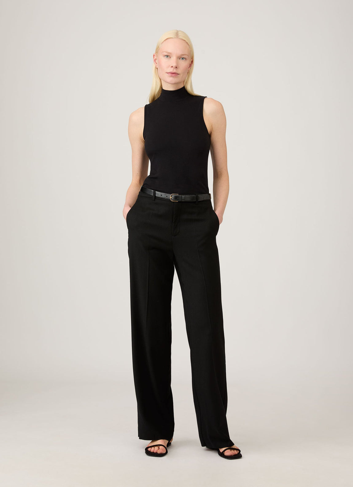 Women's Sleeveless High Neck Top in Black