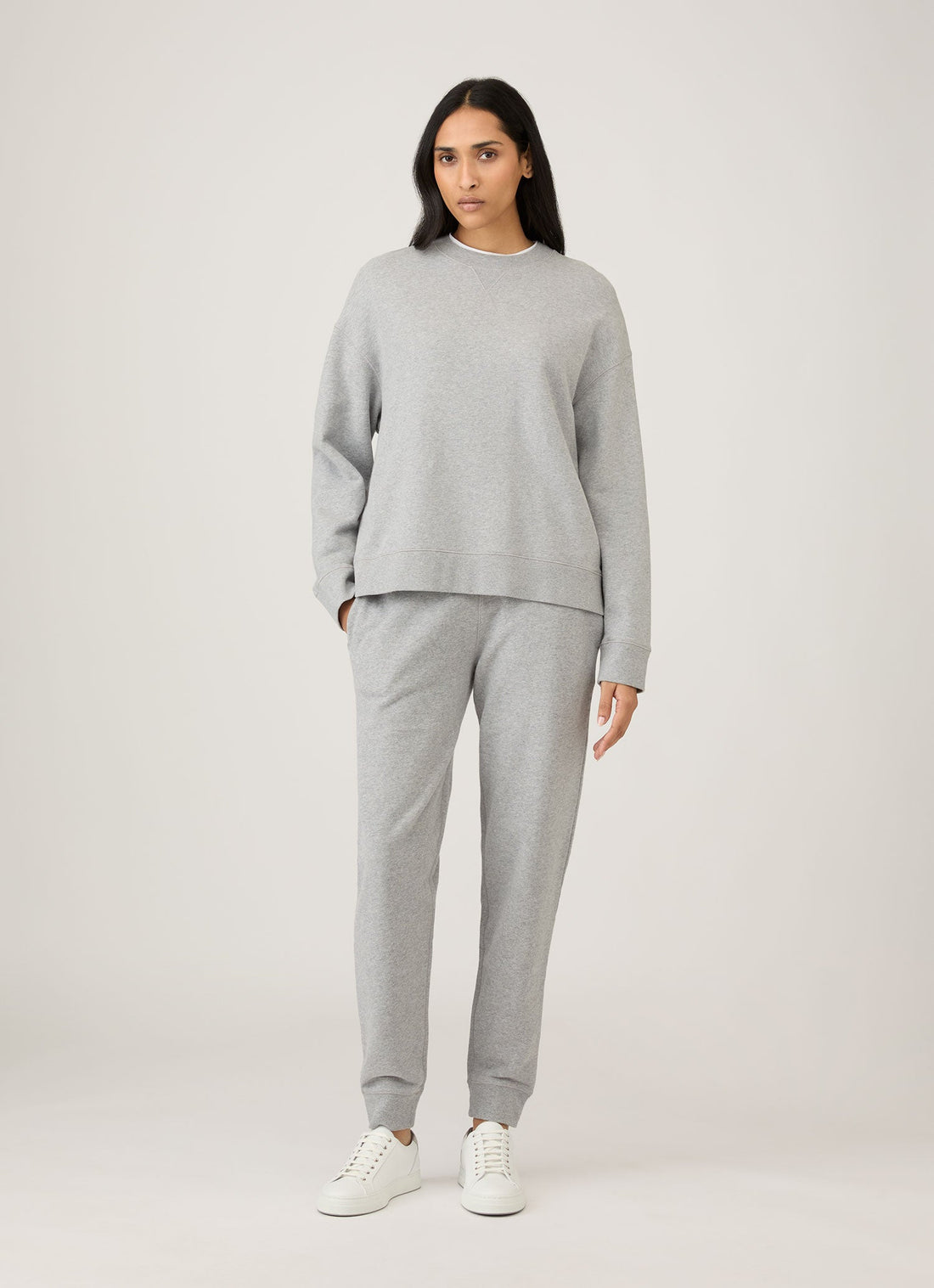 Women's Relaxed Sweatpants in Grey Melange