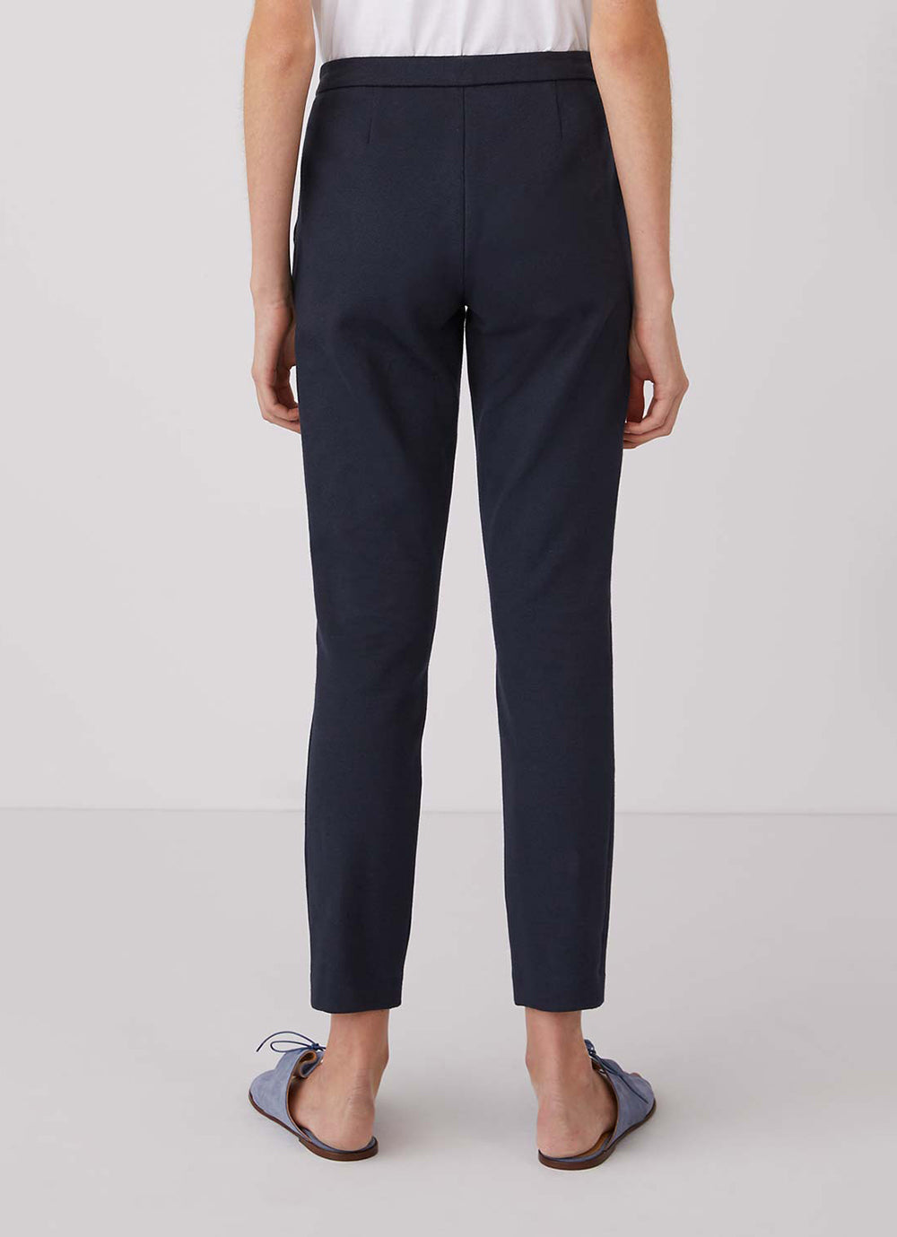 Women's Jersey Twill Slim Leg Trouser in Navy