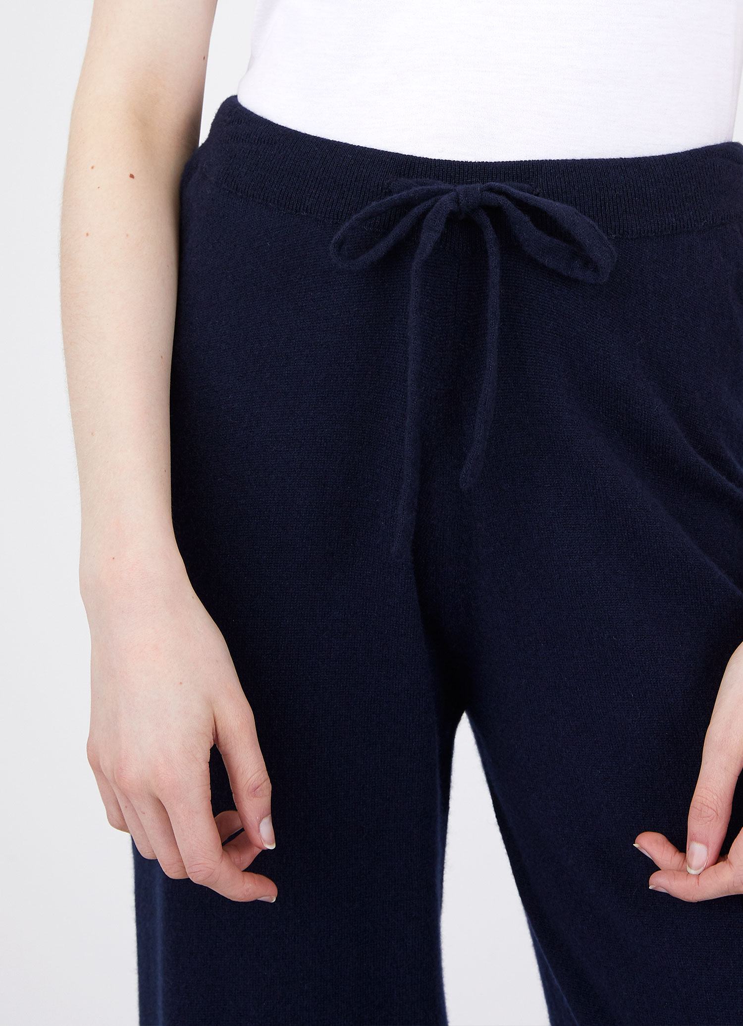 Women's Cashmere Lounge Pant in Navy