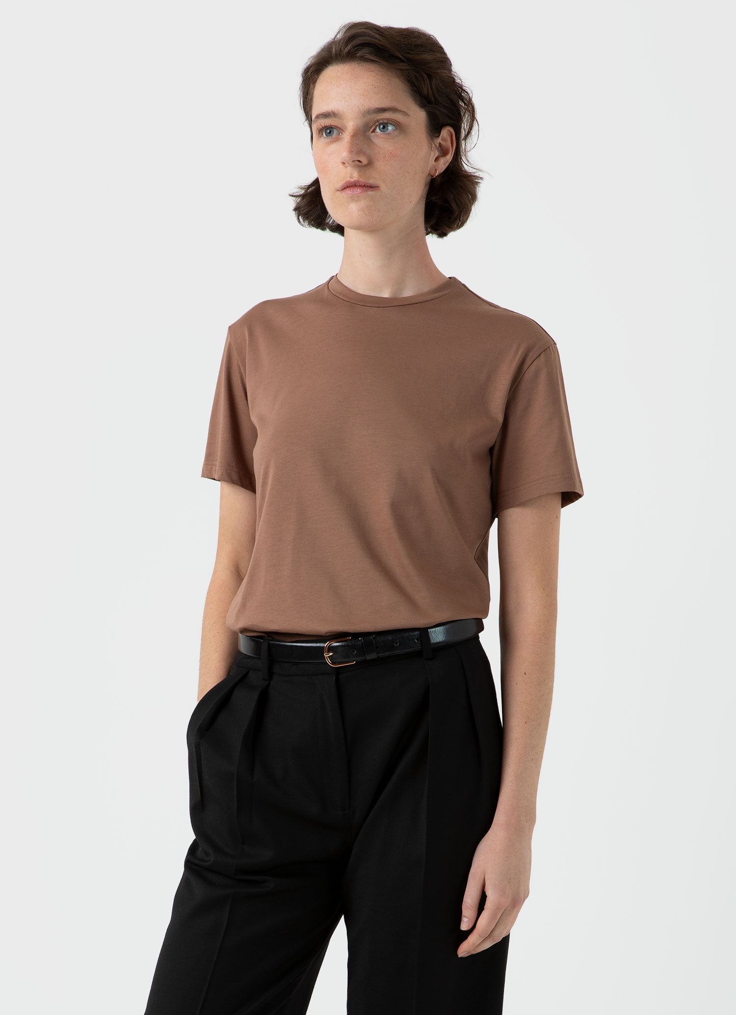 Women's Boy Fit T-shirt in Dark Sand