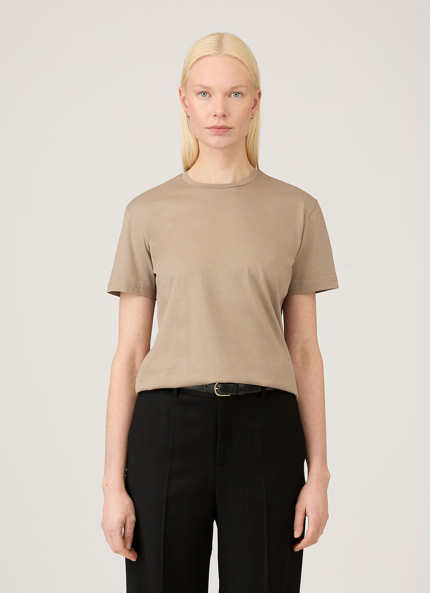 Women's Boy Fit T-shirt in Sandstone
