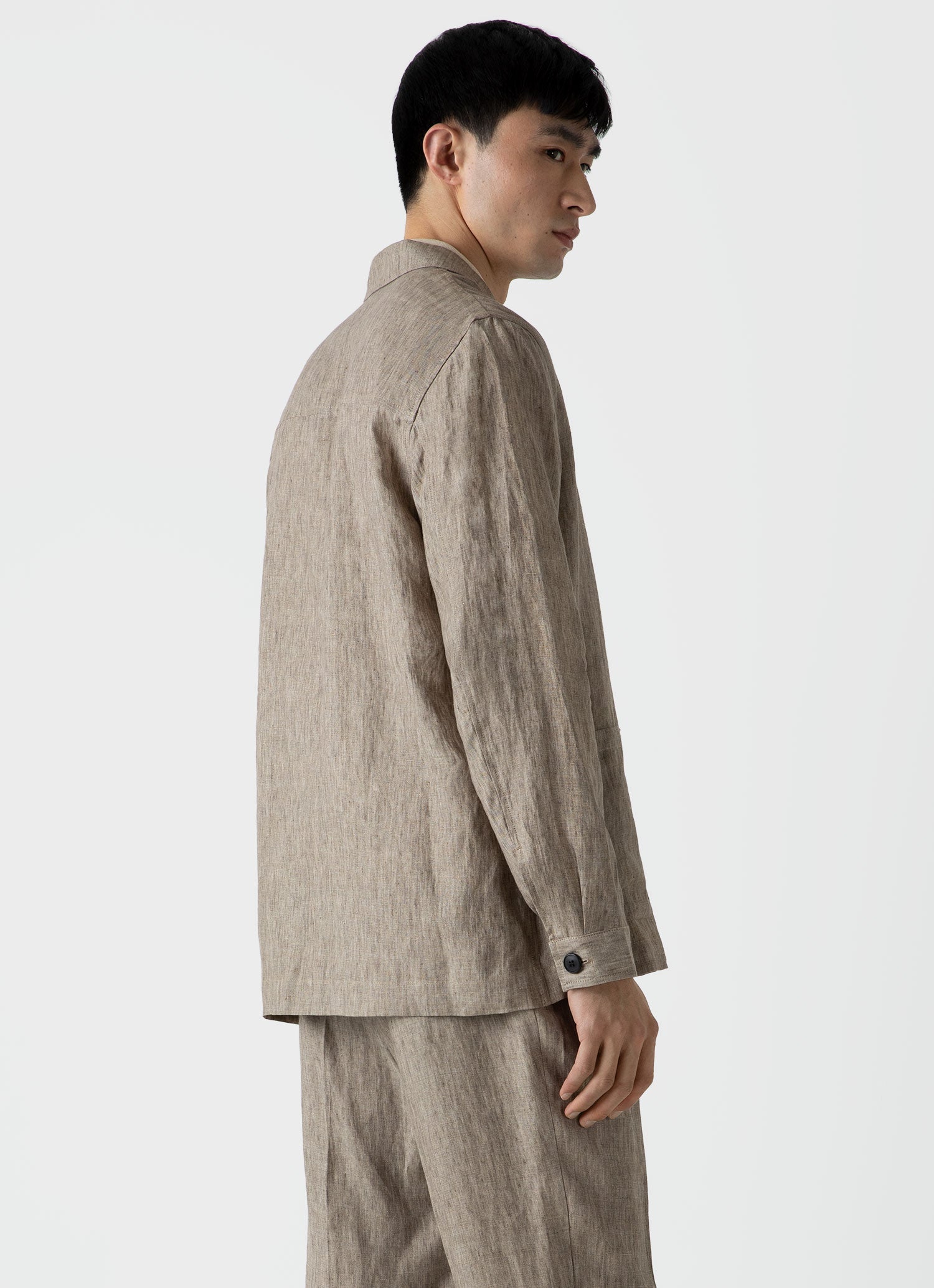 Men's Linen Twin Pocket Jacket in Dark Stone