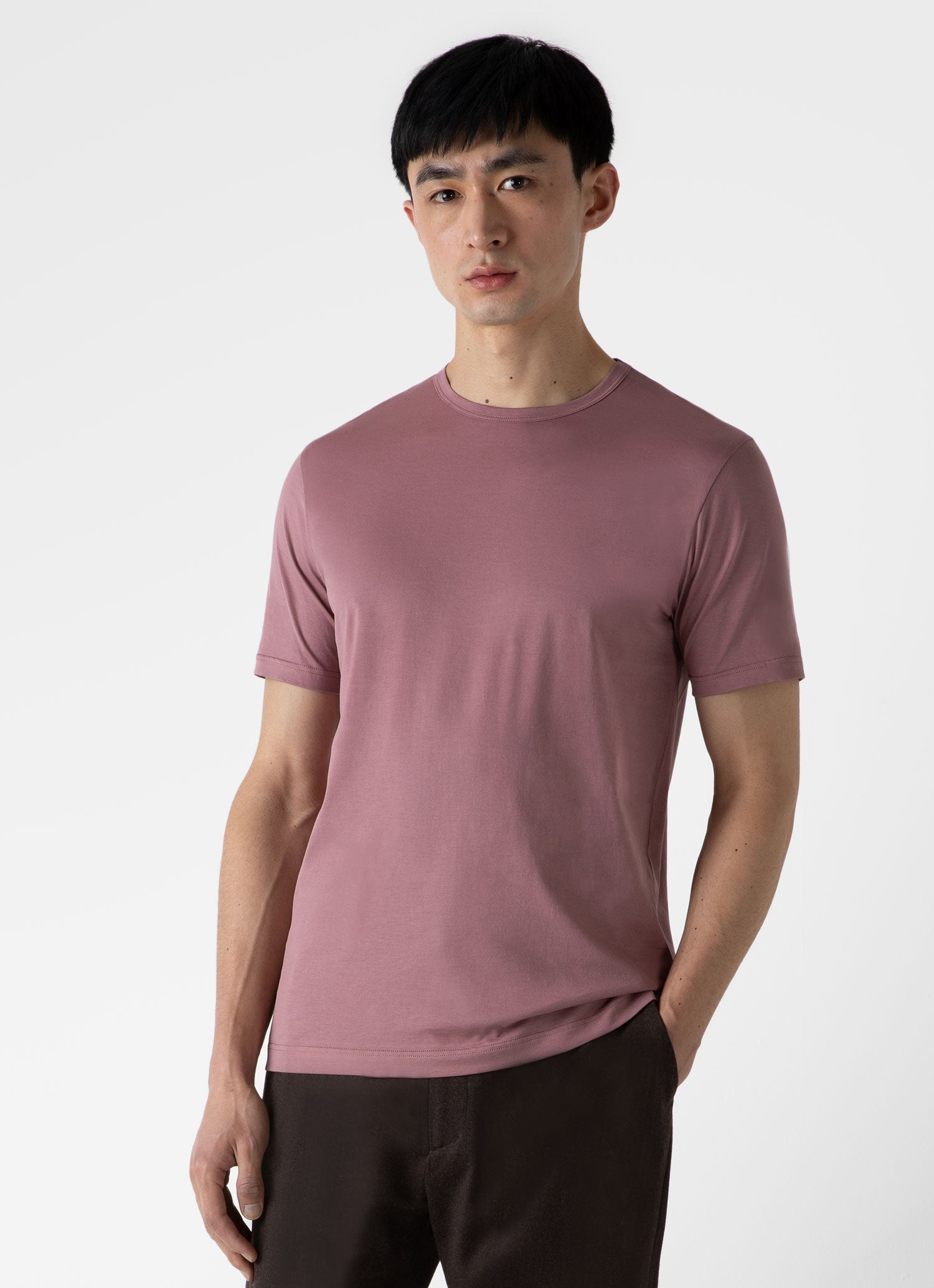 Men's Classic T-shirt in Vintage Pink