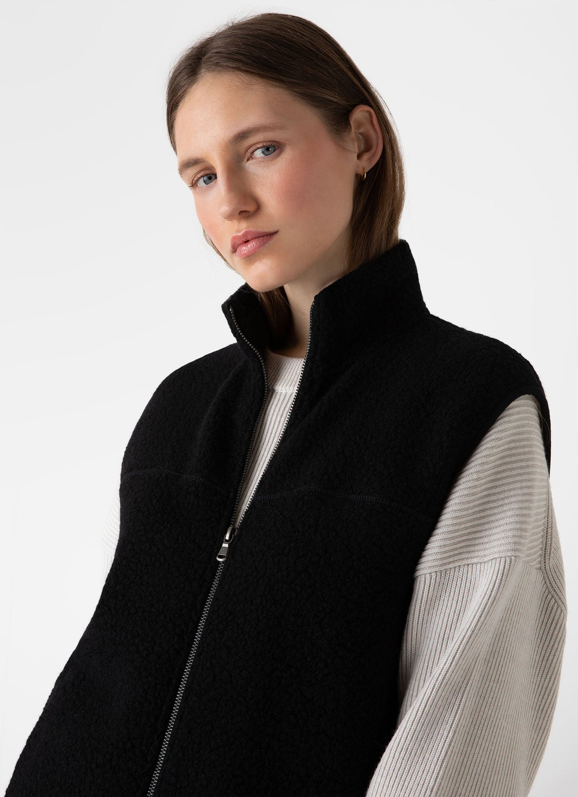 Women's Wool Fleece Gilet in Black | Sunspel