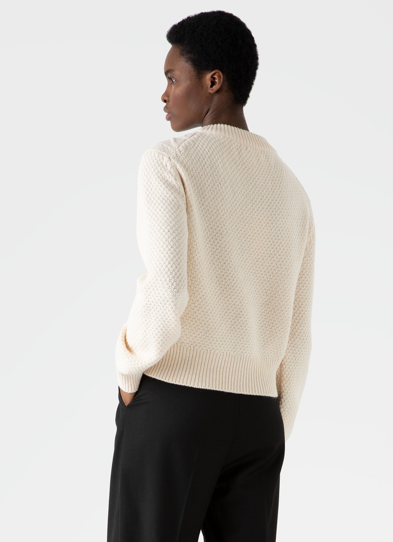 Women's Lambswool Cable Knit Jumper in Ecru